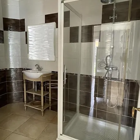 Апартаменты Location De Charme *